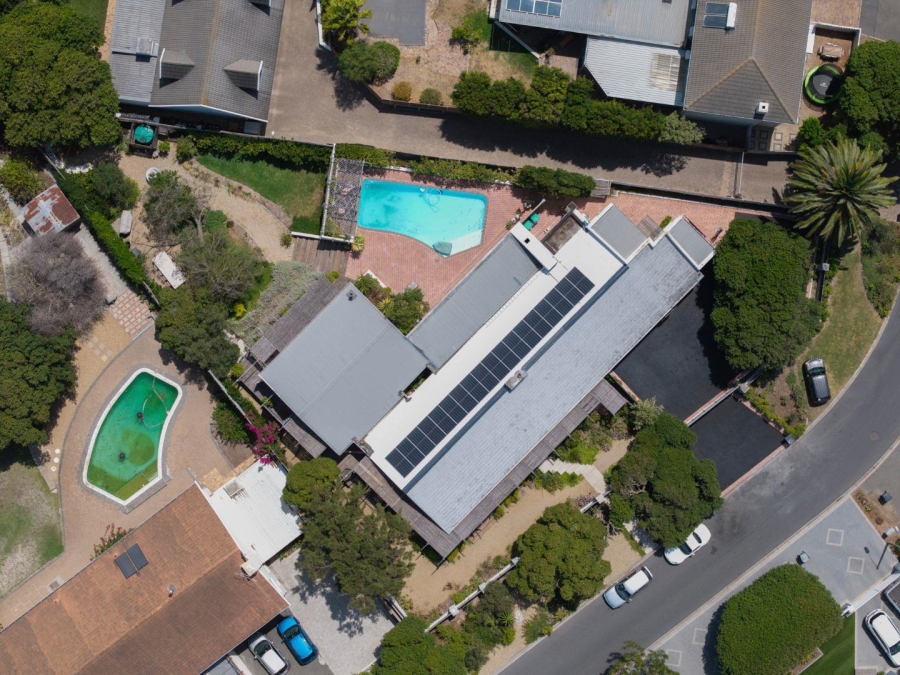 5 Bedroom Property for Sale in Flamingo Vlei Western Cape